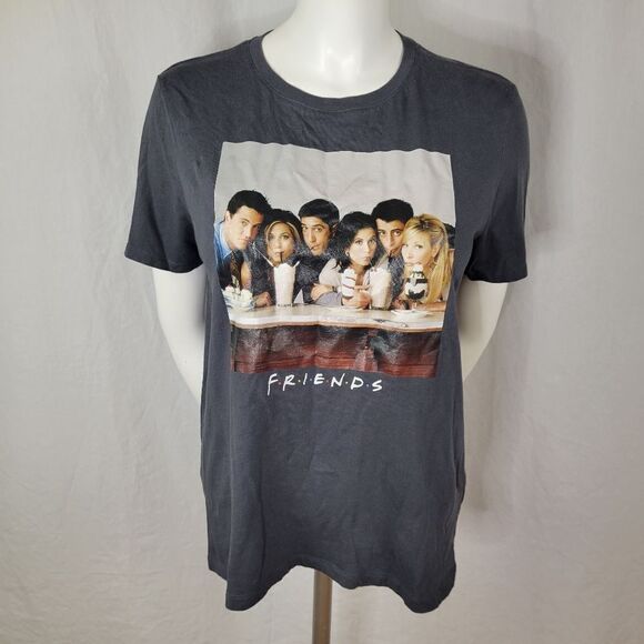 H&M FRIENDS Soda Shop Photo Gray Cotton Short Sleeve T-Shirt Size M - Picture 1 of 7